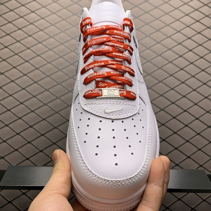 air force 1 low "Sup*e - mini box logo white"